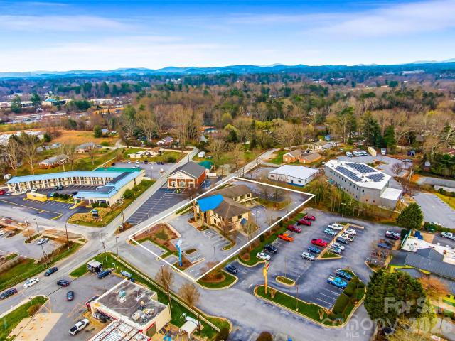 Commercial for sale in Hendersonville, North Carolina