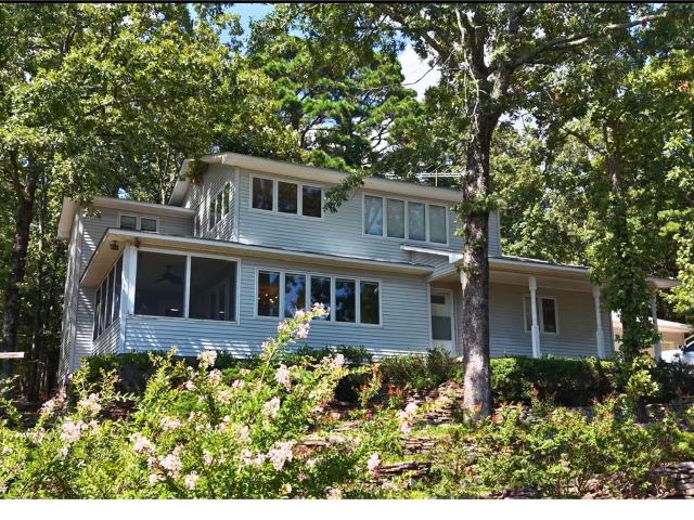 House for sale in Ark
