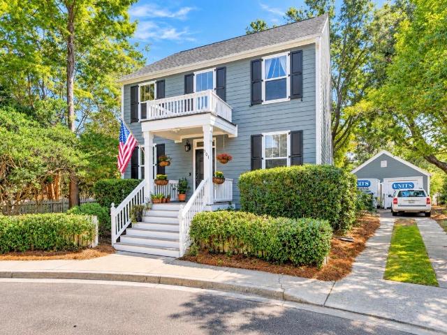 House for sale in Daniel Island, Charleston
