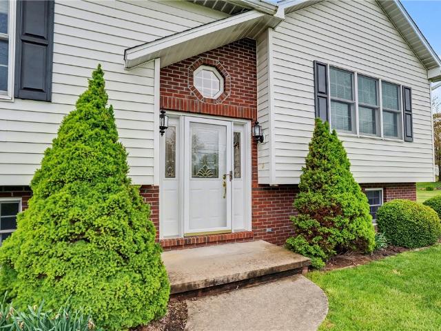 House for sale in Slippery Rock, Pennsylvania