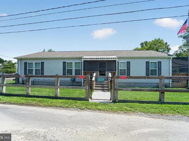 House for sale in Grasonville, Maryland