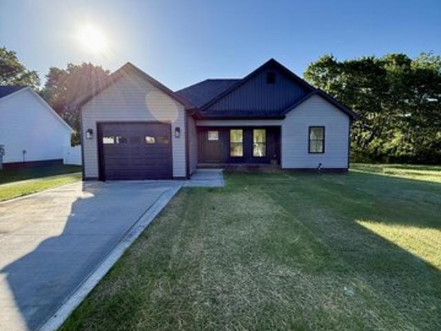 House for sale in Junction City, Kentucky