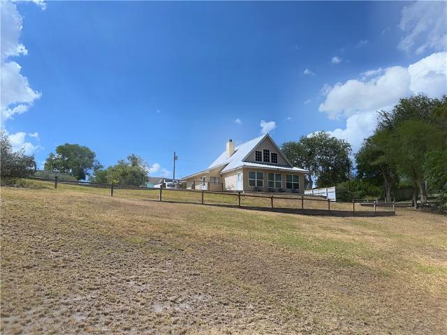 House for sale in Sandia