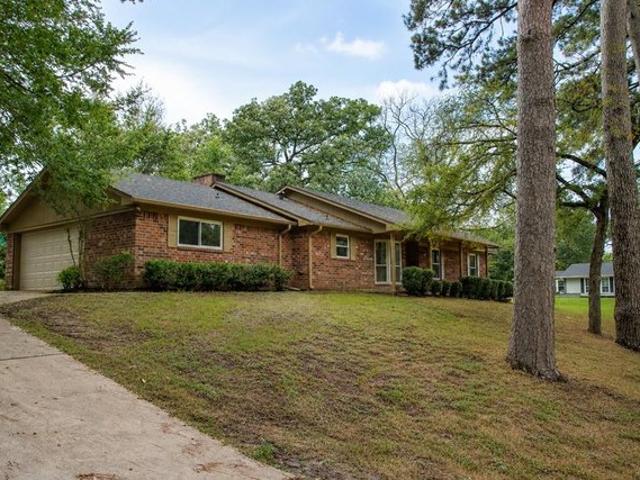 House for sale in Palestine, Texas