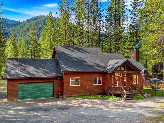 House for sale in Sierra City, California
