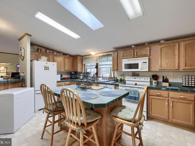 House for sale in Clay, Clay Township