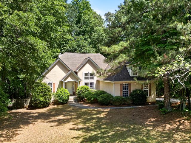 House for sale in Sharpsburg, Georgia