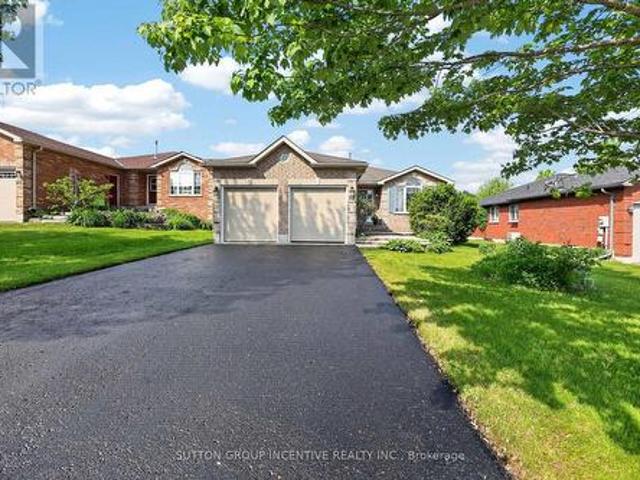House for sale in Barrie, Ontario