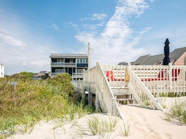 House for sale in Oak Island, North Carolina