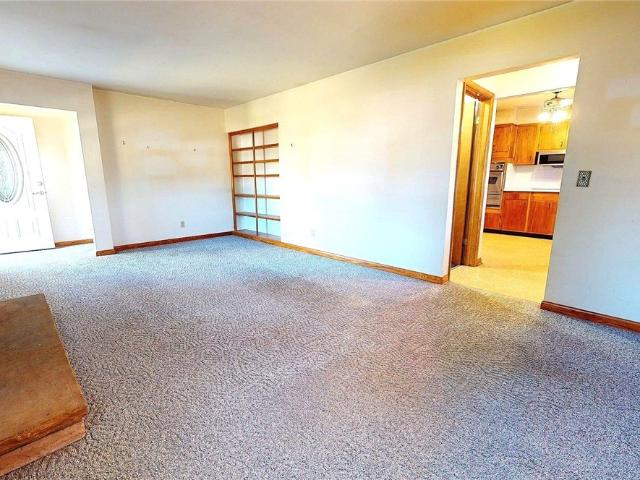House for sale in Belpre, Washington County