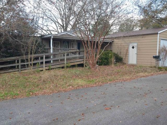 House for sale in Iva, South Carolina