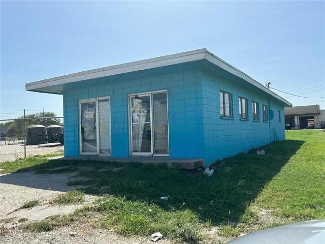 Commercial for sale in Taft