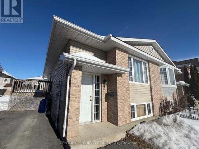 House for sale in Cornwall, Ontario