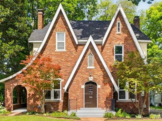 House for sale in Collinsville, Illinois