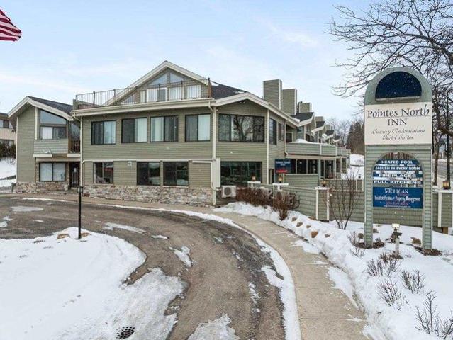 Condo for sale in Charlevoix, Michigan