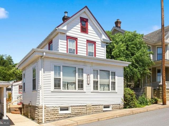 House for sale in Waynesboro, Pennsylvania