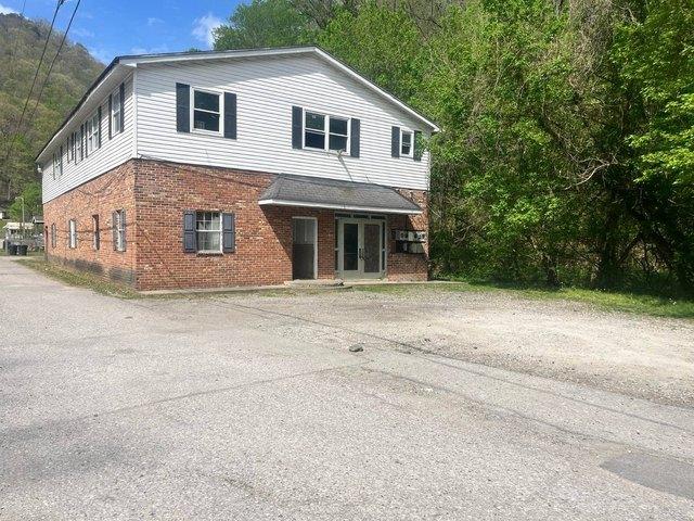 House for sale in Cedar Grove, West Virginia