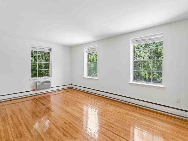 Apartment for rent in Ardmore, Pennsylvania