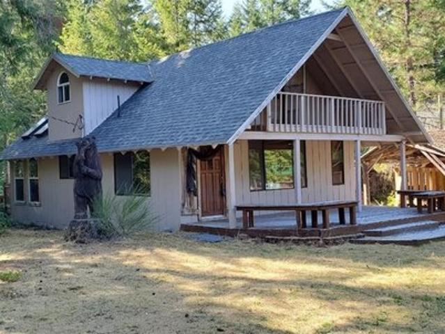 House for sale in Ashford, Washington