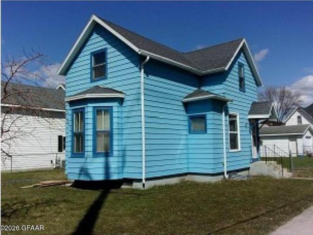 House for sale in Grand Forks, Grand Forks County