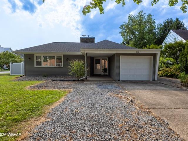 House for sale in Montoursville, Lycoming County