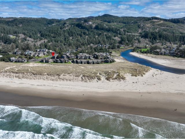 Condo for sale in Oregonia
