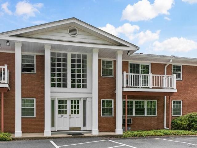 Condo for sale in Bedford Hills, Town of Bedford