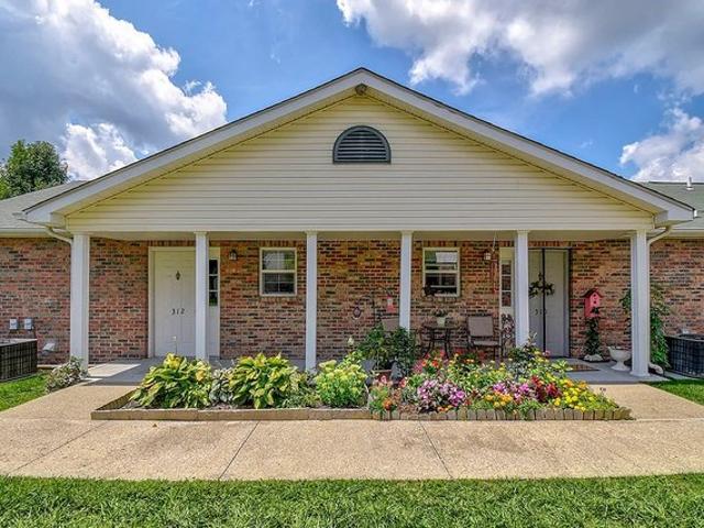 House for sale in Mount Hope, West Virginia