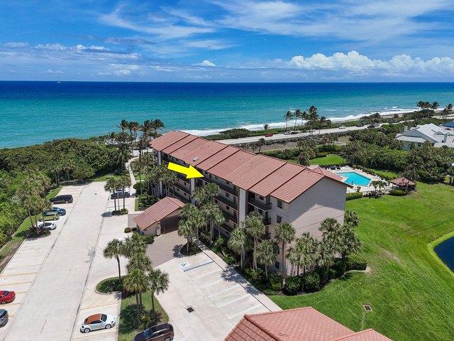 Condo for sale in Jupiter, Florida