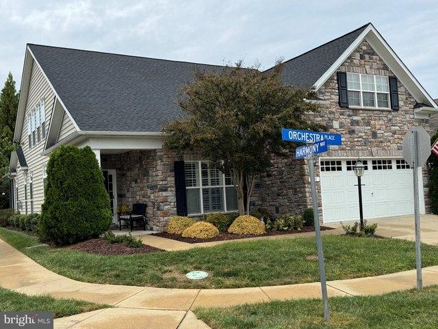 House for sale in Symphony Village, Centreville