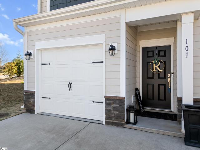 Townhouse for sale in Blue Ridge Plantation, Greer