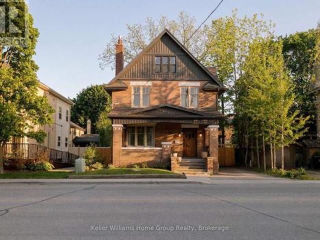 House for sale in Waterloo, Ontario