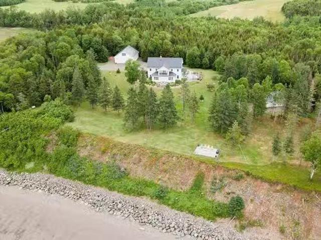 House for sale in Lower Five Islands, Colchester County