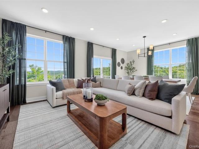 House for sale in Southfields, New York