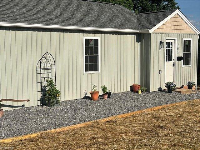 House for sale in Jonesville, North Carolina