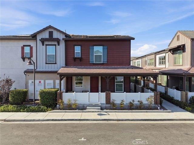 Townhouse for sale in Simi Valley, California