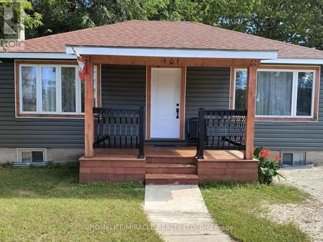 House for sale in Wasaga Beach, Ontario