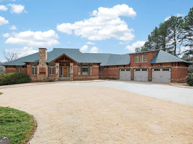 House for sale in Forsyth, Georgia