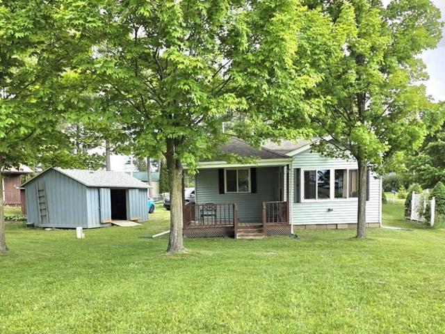 House for sale in Beaverton, Michigan