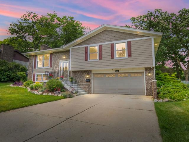 House for sale in Schaumburg, Illinois