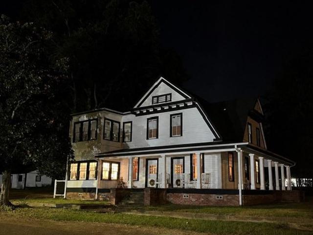 House for sale in Marion, Texas