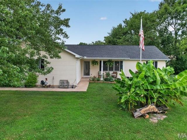 House for sale in Dixon, Missouri