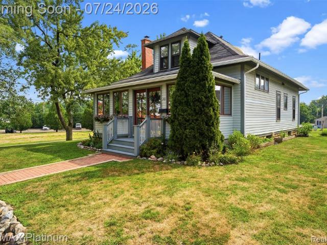 House for sale in Fenton, Michigan