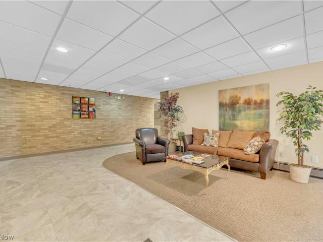 Condo for sale in Berea, Ohio