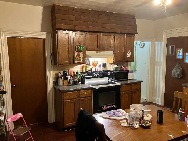 House for sale in Franklin Grove, Illinois