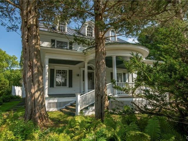 House for sale in Oneida, New York