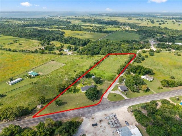 House for sale in Navarro, Texas