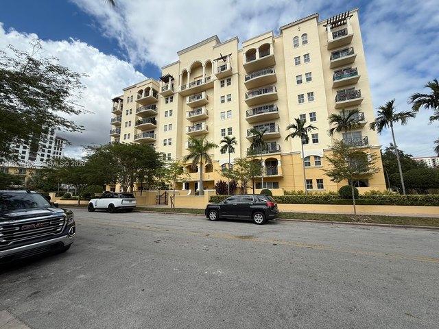 Condo for sale in Coral Gables, Florida