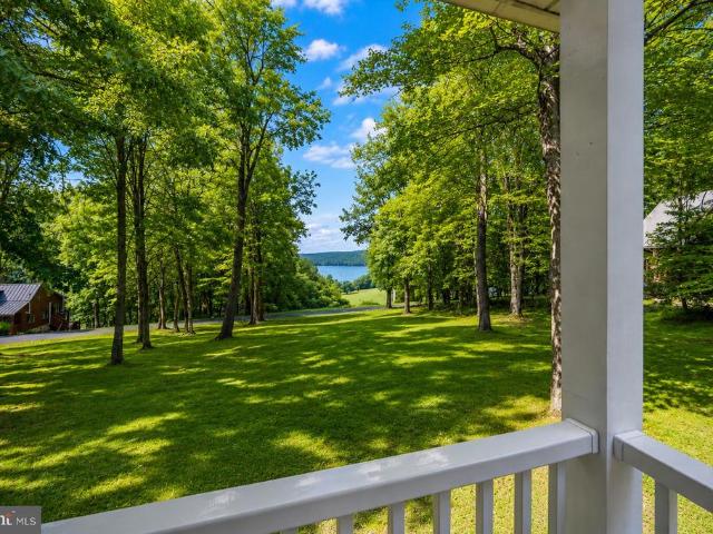 House for sale in Garrett, Maryland
