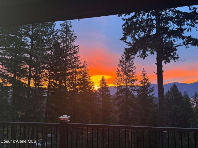 House for sale in Sagle, Idaho
